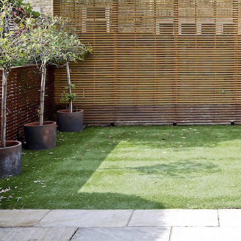 Fling open the bi-folding doors and have a picnic on the lawn