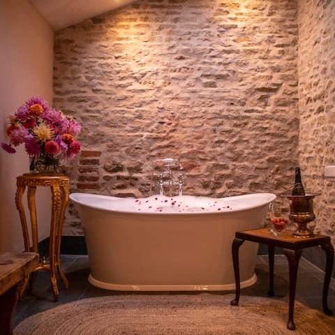 Book the three additional cottages on-site to accommodate up to forty guests