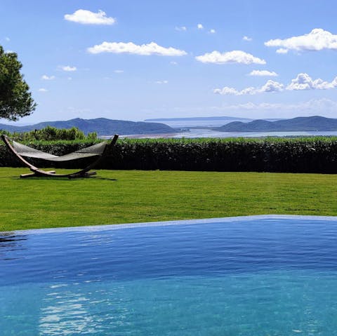 Sink into the pool