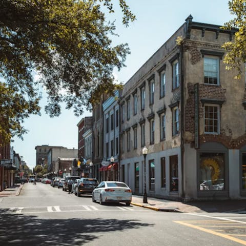 Stroll along Main Street and discover boutiques, cafés, and wine bars