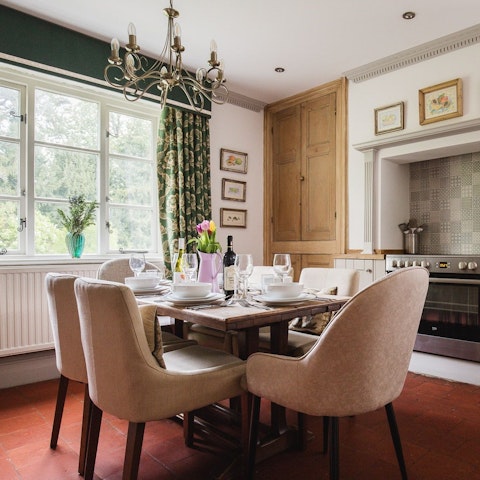 Enjoy a home-cooked breakfast in the sociable kitchen-diner