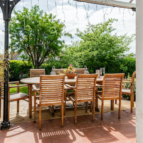 Enjoy afternoon Devon cream teas alfresco on warm days