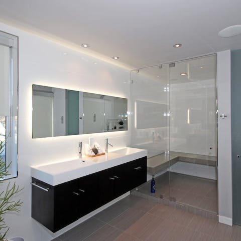 Soak your stresses away in the steam room