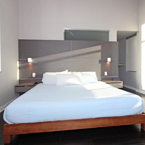 Sleep softly in an Amerisleep Tempurdedic bed