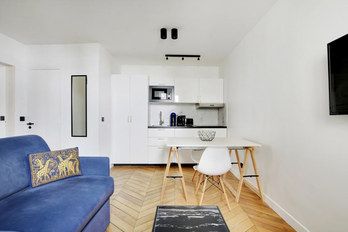 Picnic at the Champs De Mars