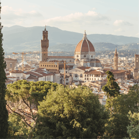 Visit the Cathedral of Santa Maria del Fiore, a short stroll away