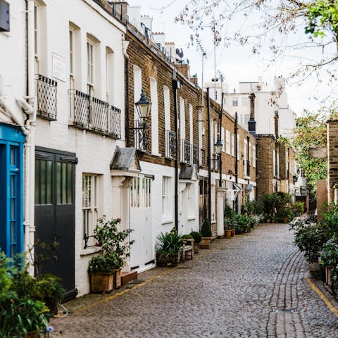 Take a stroll through Chelsea, one of London’s most elegant neighbourhoods