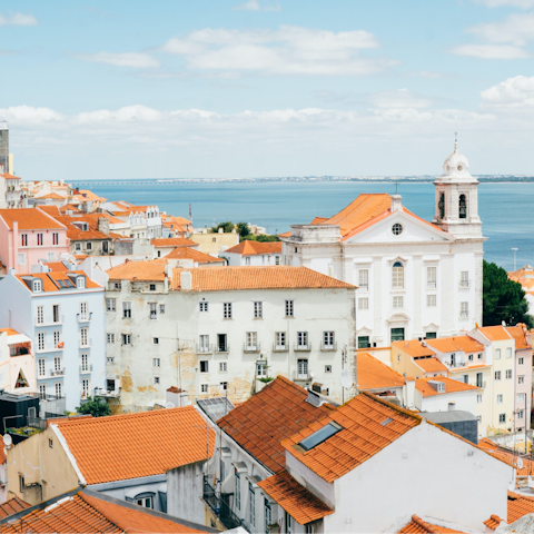 Stay in the Arroios neighbourhood of Lisbon and live like a local