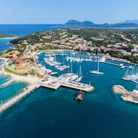 Visit the elegant marina at Porto Rotondo
