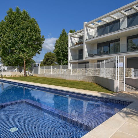 Combat the Mediterranean heat by taking a dip in the shared pool