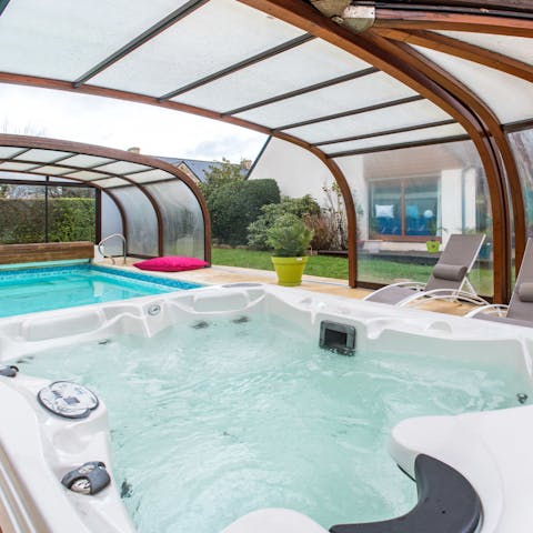 Soak your muscles in the hot tub