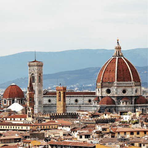 Fall in love with the timeless charm of Italy from the heart of Florence