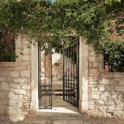 Experience living history – this home is 300 years old