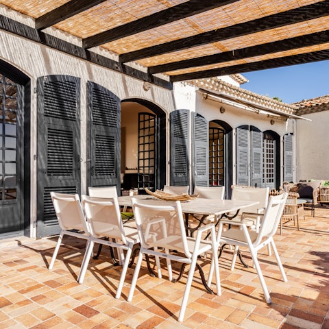 Enjoy alfresco lunches on the terrace