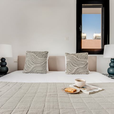 Get a good night's sleep in the cosy bedroom