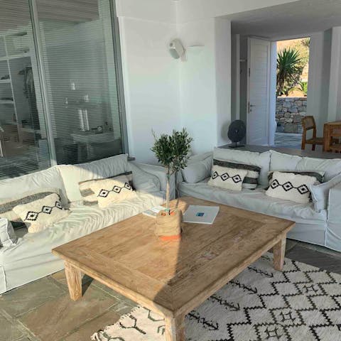 Discover shaded terrace and outdoor lounges throughout