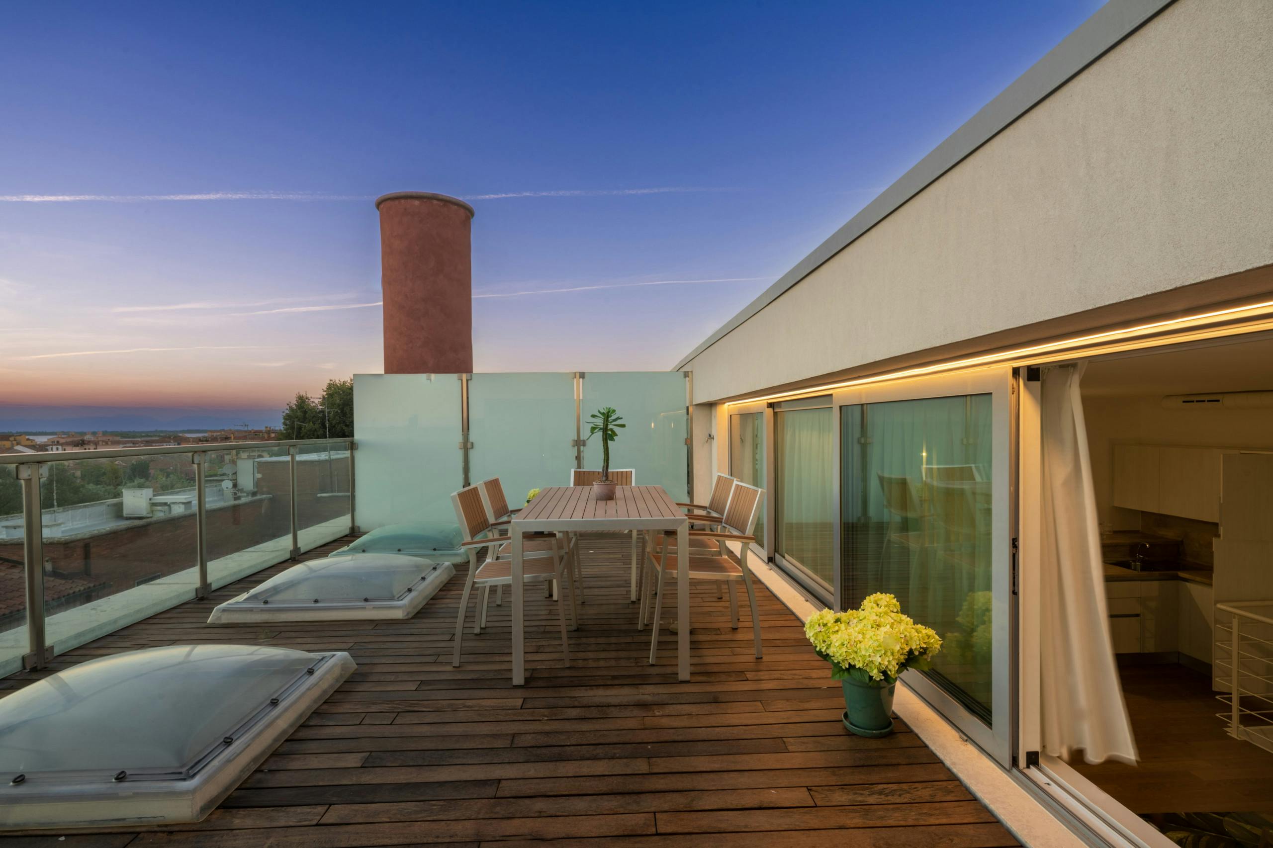 The Ministry of Vistas