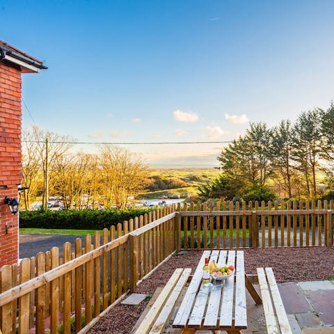 Enjoy views across the golf course and Braunton Burrows