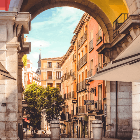 Wind your way through the historic streets of Madrid