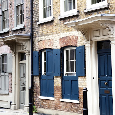 Explore Borough with its famous market, quirky shops , restaurants and bars