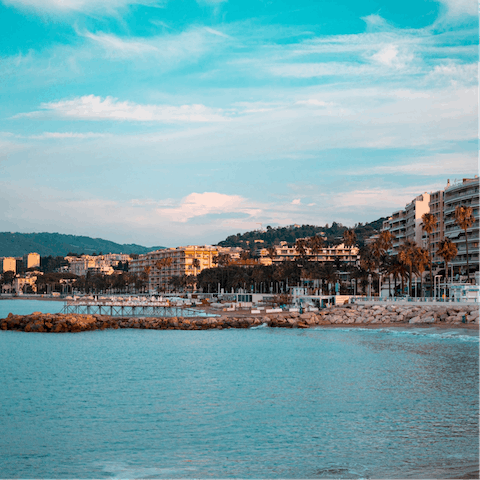 Drop your bags and stroll towards the sunshine of Croisette Beach