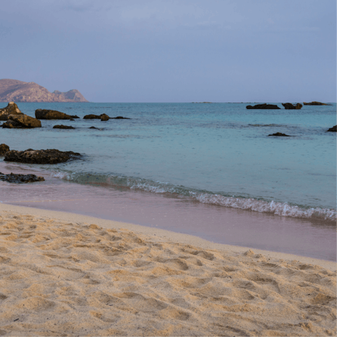 Stroll down to Paralia Koutsouras in little over two minutes and relax on the sand
