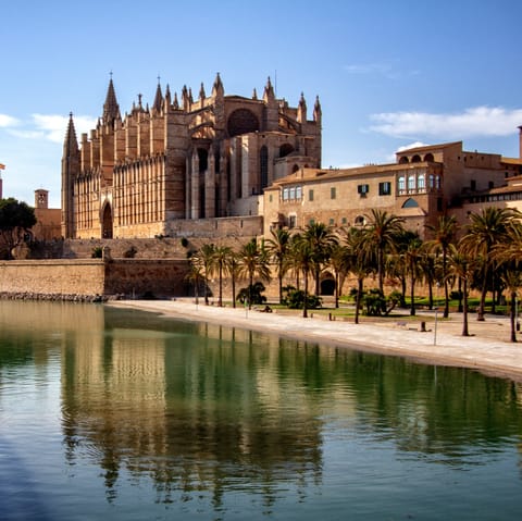 Explore Palma's wander-worthy streets – just a twenty-minute drive away