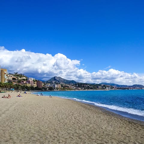 Take a stroll down to nearby Malagueta Beach