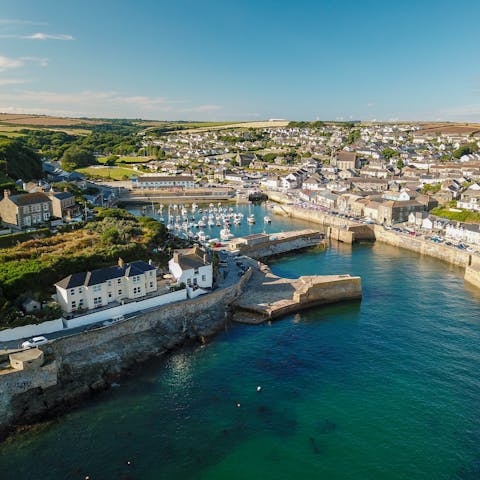 Visit Porthleven and its picturesque harbour, under twenty minutes away by car