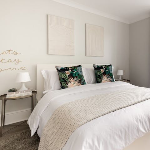 Enjoy a unbroken night's sleep in this quiet residential area