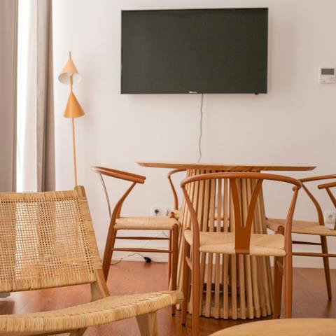 Sit down for breakfast in the stylish dining area