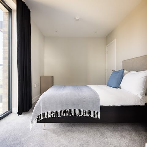 Wake up in the comfortable bedrooms feeling rested and ready for another day of London sightseeing