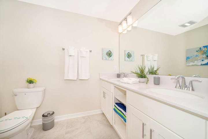 Bathroom photo