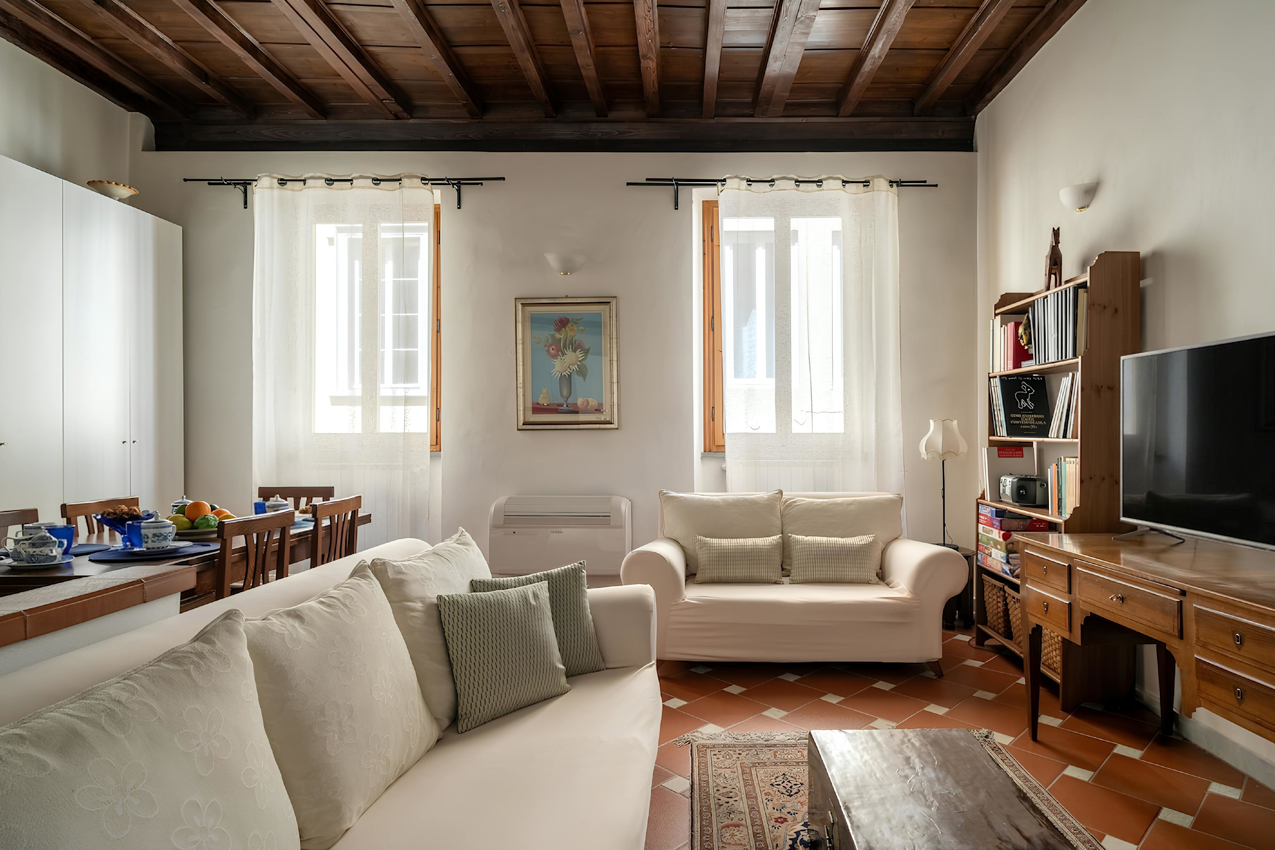 Beams on Borgo Pinti