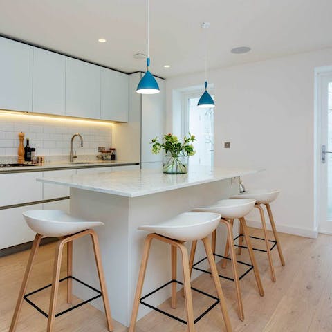 Come together for breakfast in the bright and open kitchen – there's room for you all
