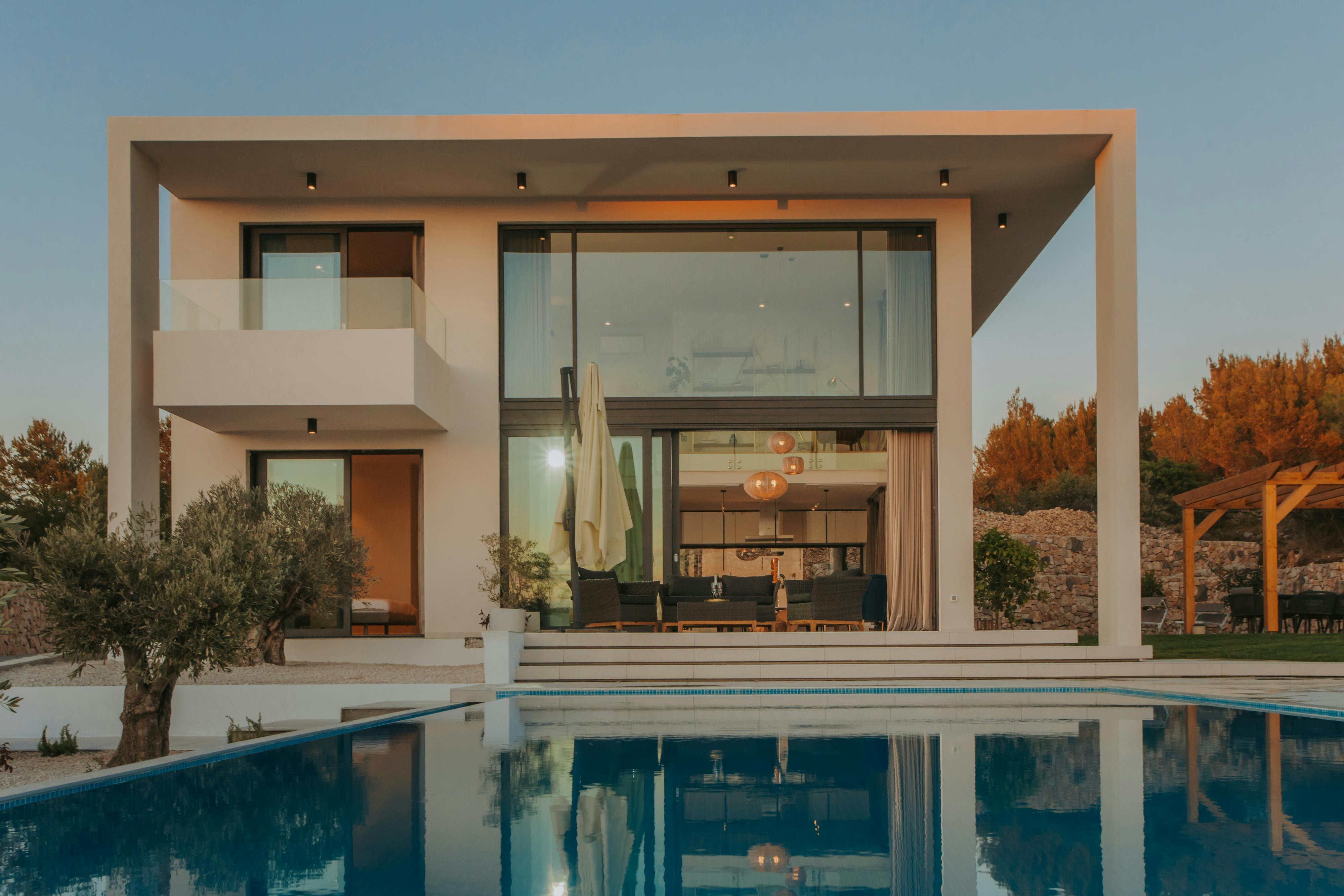 Sunbeams & Sea Views