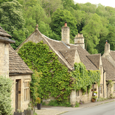 Explore the surrounding Cotswolds, including Cirencester a short drive away