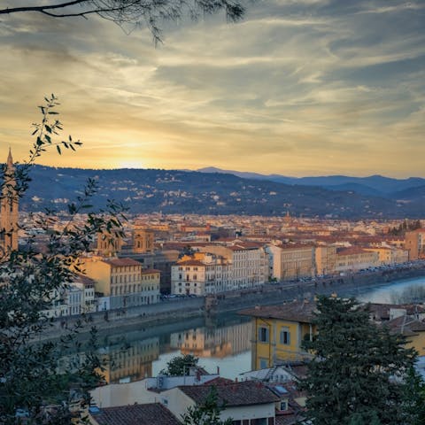 Wander down to the Arno River, just a five-minute walk away