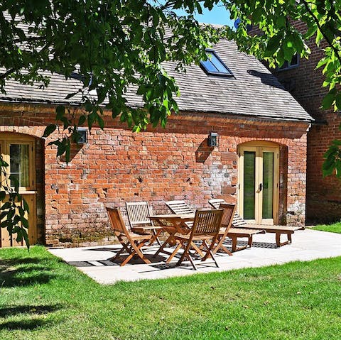 Head outside for idyllic alfresco dining