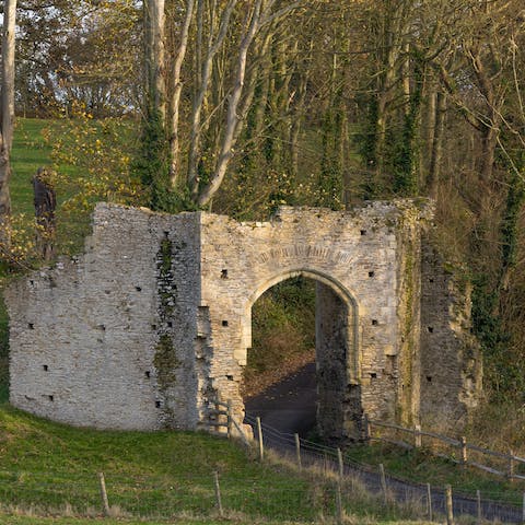 Explore the local nature in 720-acres of surrounding National Trust farmland