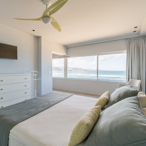 Wake to sea views and sunshine