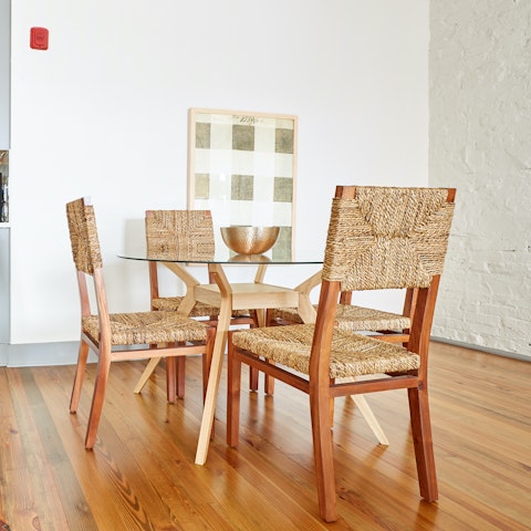 Tuck into a slice of  Georgia Peach Pie in the bright living space