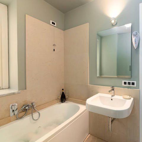 Relax in the jacuzzi bath after a day of sightseeing