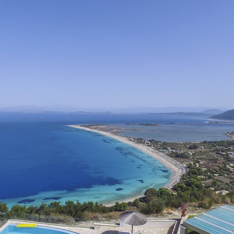 Hop in the car and reach the golden sands of Paralia Agios Ioannis in twenty minutes
