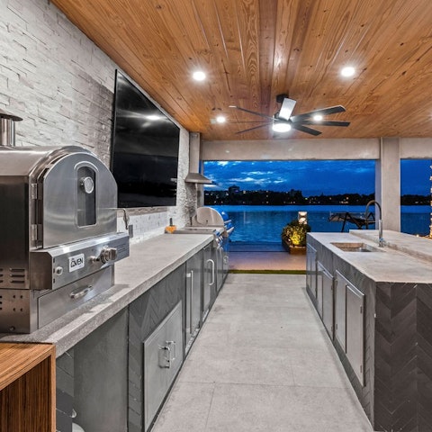 Whip up alfresco feasts in the fully-equipped outdoor kitchen