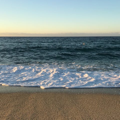 Discover the beautiful beaches of Moraria