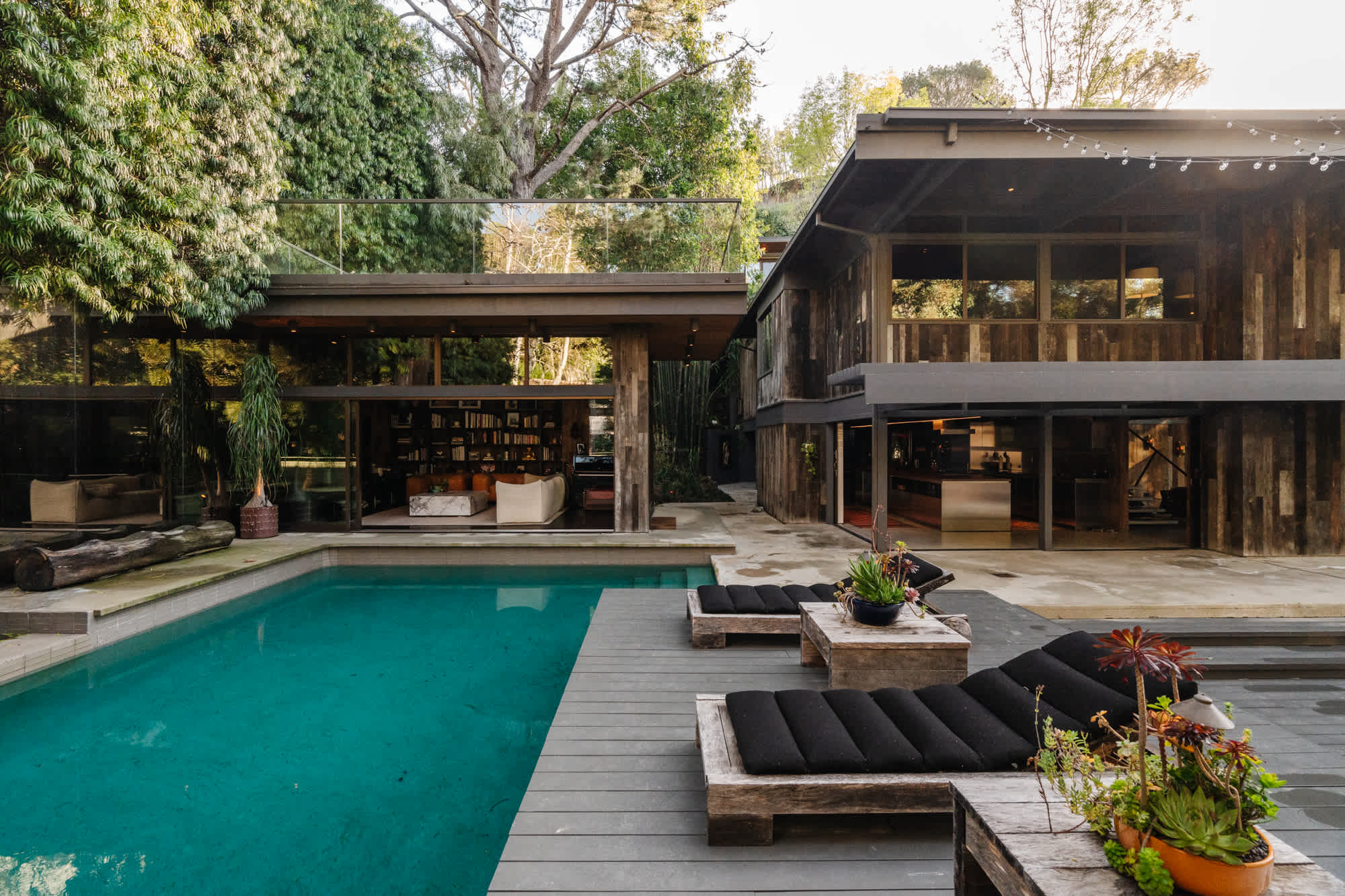 Canyon Light & Beams