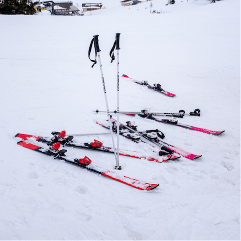 Catch a shuttle 100m from the home up to Les Angles' renowned slopes
