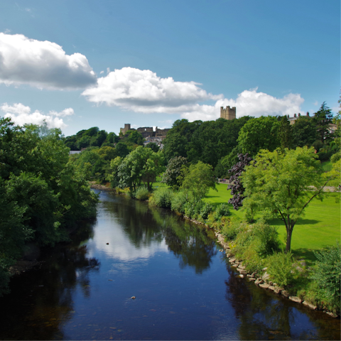 Jump in the car and be in the centre of Richmond in just twenty minutes
