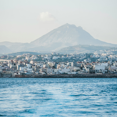 Drive to Heraklion for a day trip, around thirty minutes away